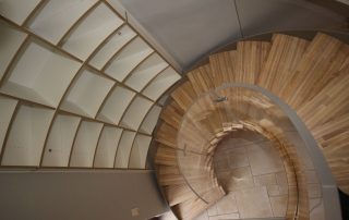 Escalier suspendu et hélicoïdal design sur mesure en France