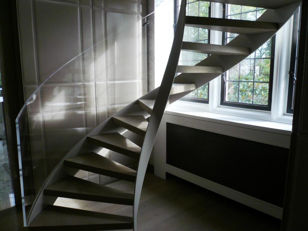 Installateur d'escalier sur-mesure à Bordeaux