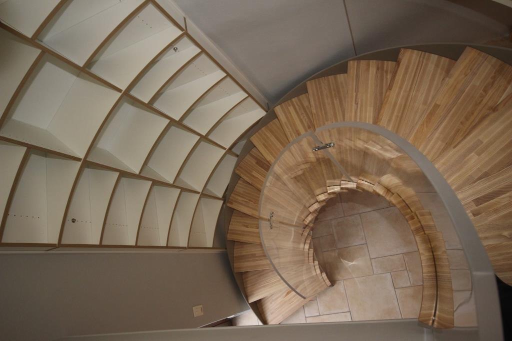 Installateur d'escalier sur-mesure à La Rochelle